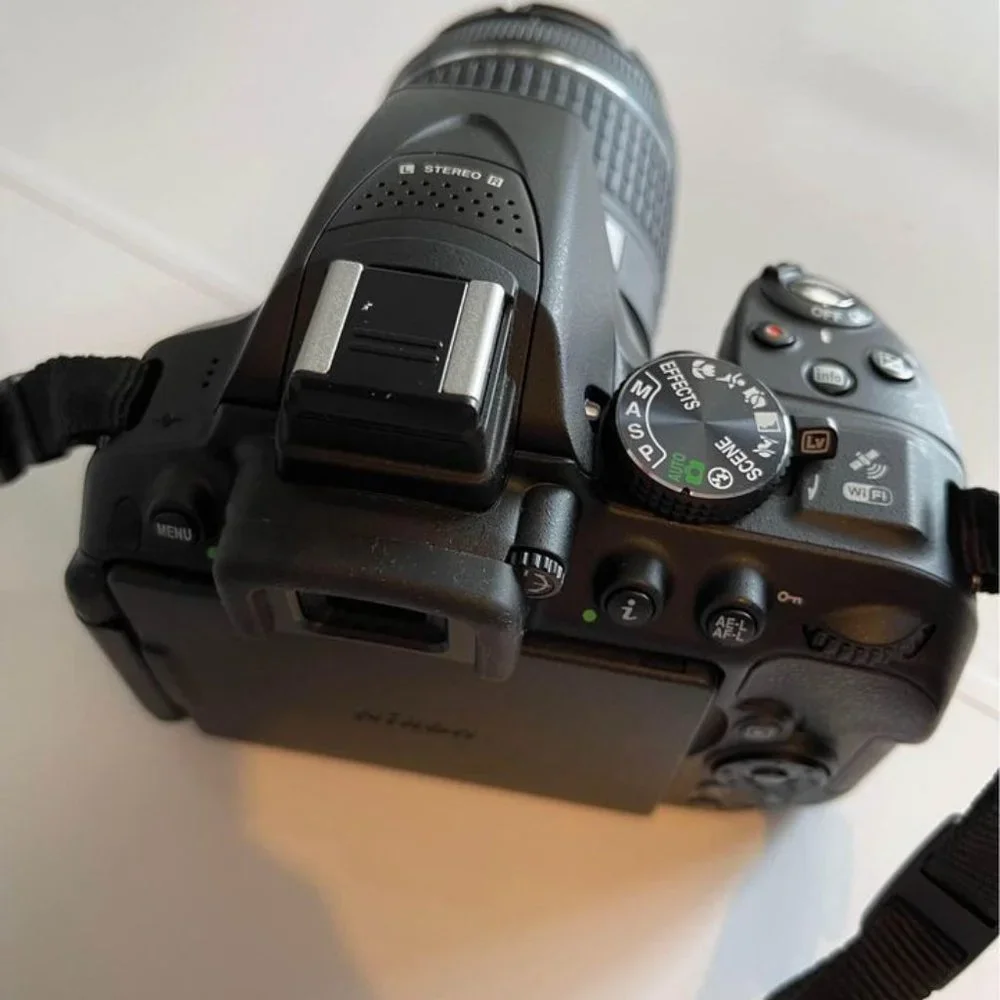 Nikon D5300 Camera with Carrying Case